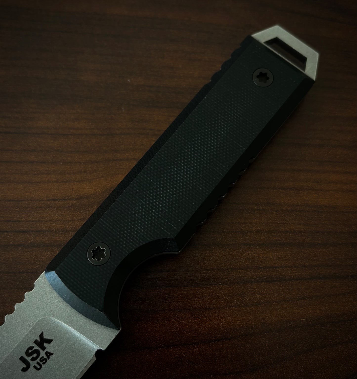 EDC BLACK